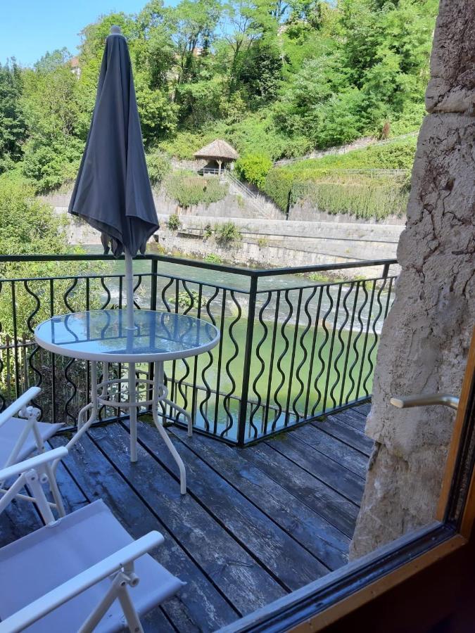 Bed and Breakfast Au Fil De Lods Exterior foto