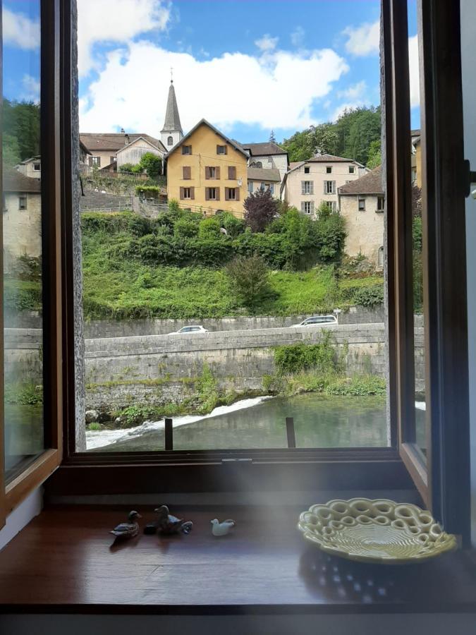 Bed and Breakfast Au Fil De Lods Exterior foto