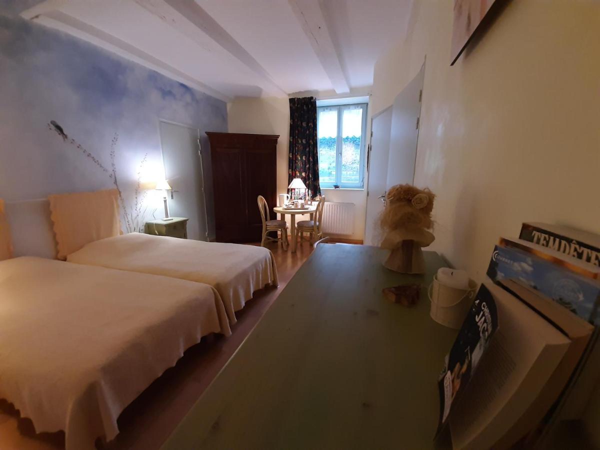 Bed and Breakfast Au Fil De Lods Exterior foto
