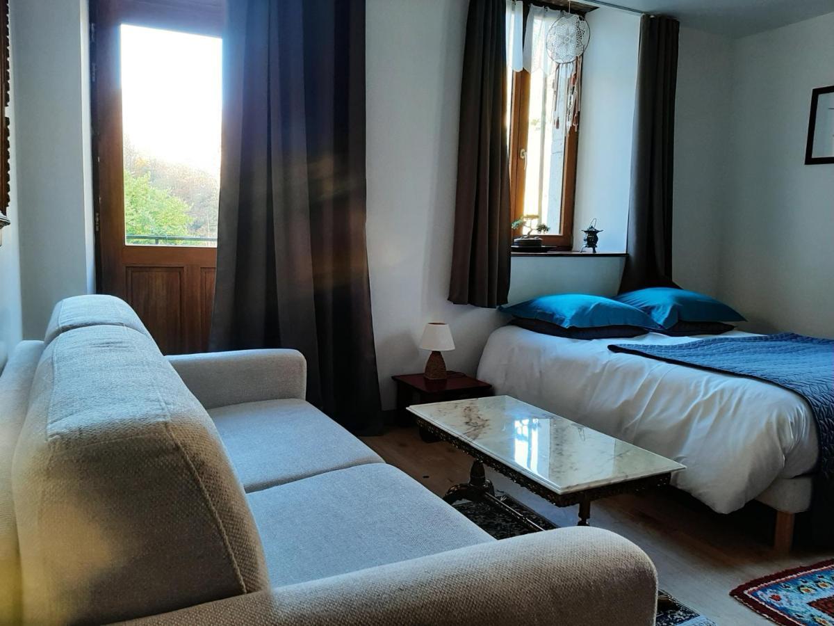 Bed and Breakfast Au Fil De Lods Exterior foto