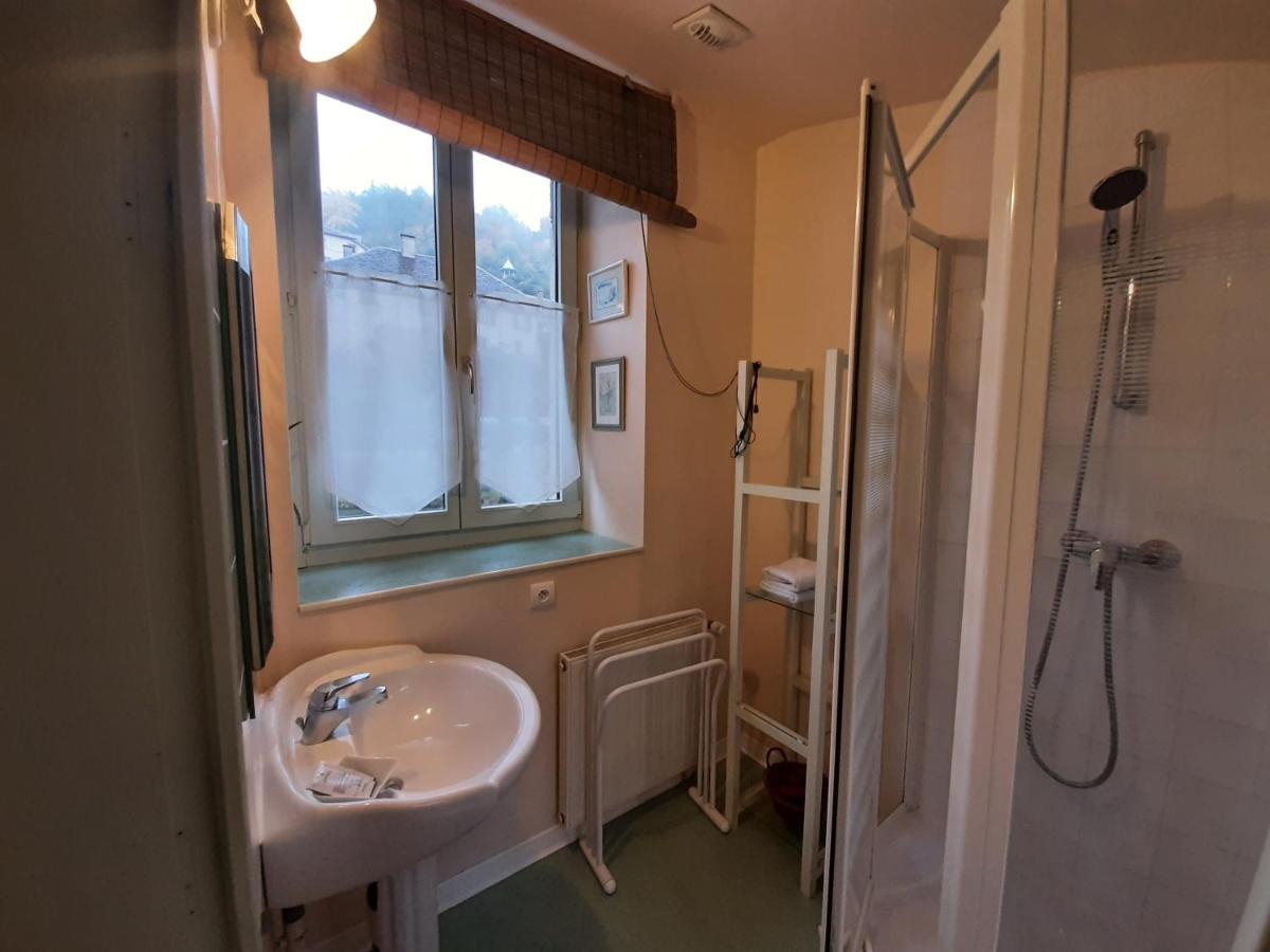 Bed and Breakfast Au Fil De Lods Exterior foto